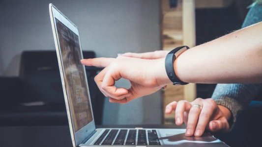 2022 : Refonte des services en ligne de l'Etat pour simplifier la vie des entrepreneurs