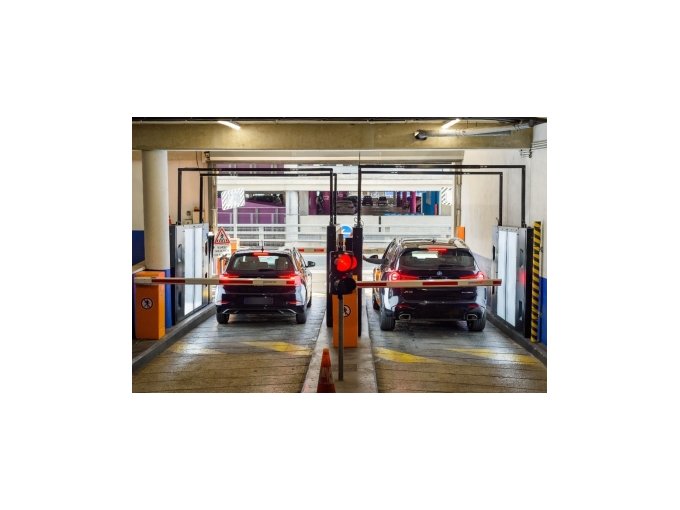 Le Car Rental Center (…)