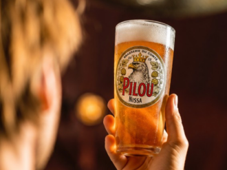 La Brasserie du Comté lance « Pilou », une bière pression pensée pour les cafés et restaurants