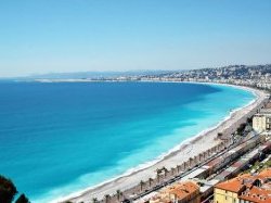 Saison touristique record pour la Côte d'Azur, sur fond d'ubérisation de l'économie