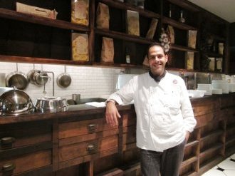 Dans les cuisines du restaurant La Pescheria