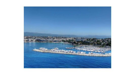 Ce samedi c'est operation « Port propre » au port Gallice à Antibes