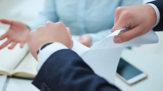 Notification de LICENCIEMENT liée aux dernières ordonnances Macron