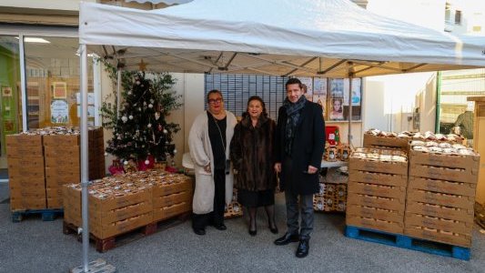 Cannes : 896 kilos de clémentines offertes par des producteurs corses distribués aux personnes fragiles et isolées