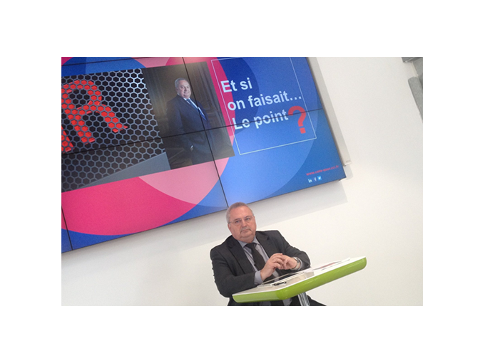 Jean-Pierre Savarino (…)
