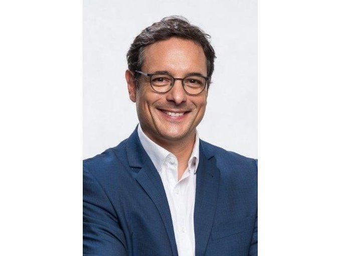 Yann des Longchamps, (…)
