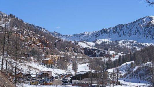 Projet de construction d'un ensemble immobilier de tourisme et équipement public, Isola 2000 : Avis de participation du public par voie électronique