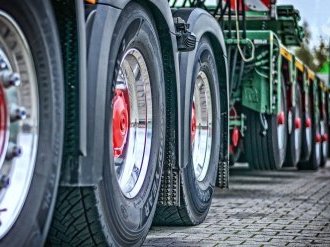 Covid-19 : la Fédération Nationale des Transporteurs Routiers est au plus près des travailleurs 