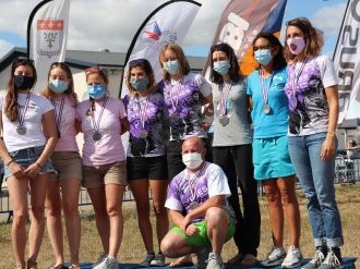 Parachutisme : Sophia Pecout, licenciée dans les Alpes-Maritimes médaillée au Championnat de France VR4 et VR8 de Saint-Florentin 