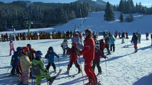 Stations : Plus de 150 offres d'emploi à saisir le 15 octobre au forum des Vallées