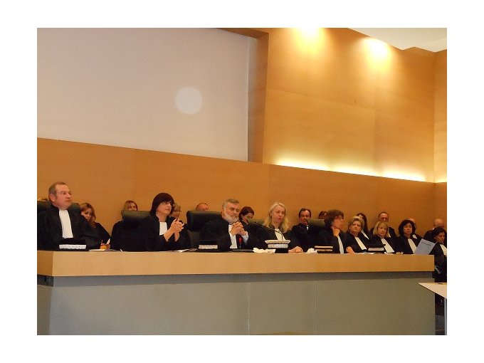 Grasse : Plus d'affaires