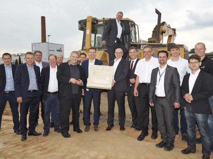 Hettich investit 10 (…)