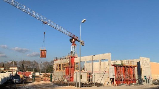 En mai, l'activité reprend fortement dans les entreprises