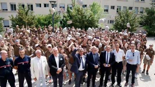 Blasons de la Garde Régionale Forestière : La région salue les 250 jeunes mobilisés pour protéger les forêts cet été