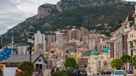 Contrôles renforcés à la frontière franco-monégasque pour les 4 semaines de confinement