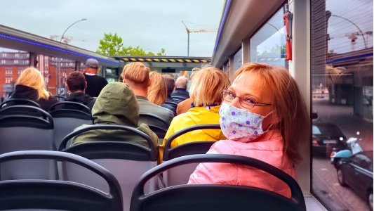Le nombre de touristes en baisse de 83 % mais la confiance revient peu à peu
