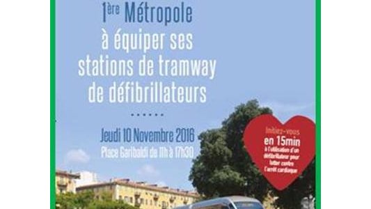 Nice : 1er quai de tramway équipé d'un défibrillateur
