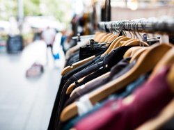 La Poste soutient le commerce local avec sa plateforme "Ma Ville Mon Shopping"