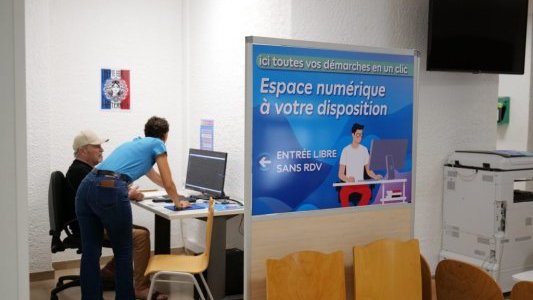  À Six-Fours-les-Plages, des espaces pour faciliter l'accès au numérique