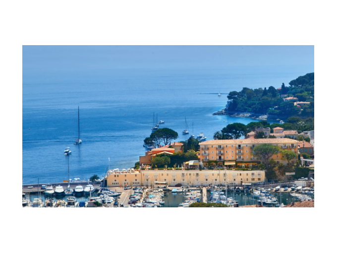 La VOILE D'OR ***** (…)