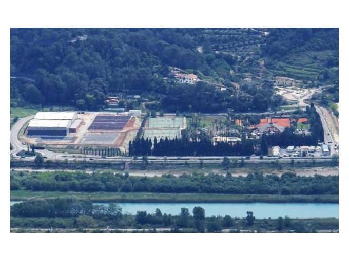Extension du complexe (…)