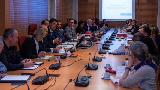 Covid-19 : le Département des A-M débloque une somme forfaitaire de 5 millions d'euros pour les entreprises 