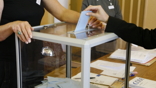 Bureaux de vote : La Ville de Nice déploie des moyens renforcés
