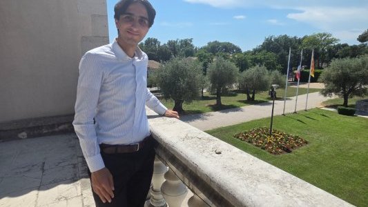 Roquefort-les-Pins - Ewan Corinaldesi : le maire étudiant