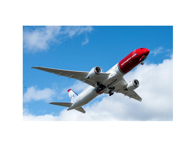 Norwegian opérera une (…)
