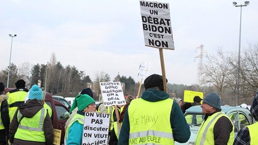 Grand débat : ce qu'attendent les entrepreneurs pour sortir de la crise