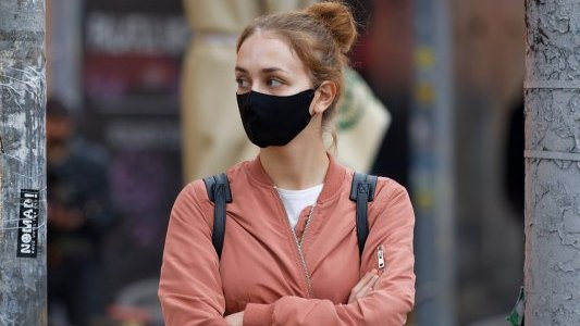 Reconduction de l'arrêté portant obligation du port du masque dans le département 06 jusqu‘au 1er décembre 2021