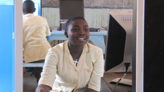 Au Lavandou, un partenariat entre la paroisse et le collège de Bankim au Cameroun