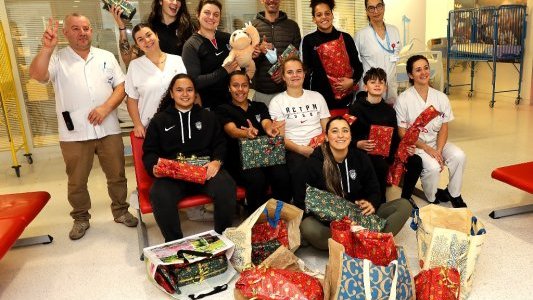Le Rugby Club Toulon Provence Méditerranée illumine la fête des enfants