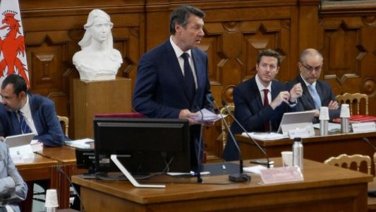 Pour la métropole Nice Côte d'Azur, désavouée par le TA, l'État doit « prendre ses responsabilités »