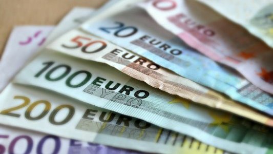 Les mesures de la SMC pour soutenir ses clients entreprises et professionnels