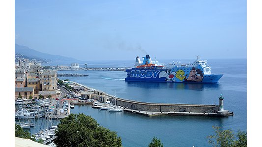 Moby se fait une place au soleil entre la Côte d'Azur et Bastia