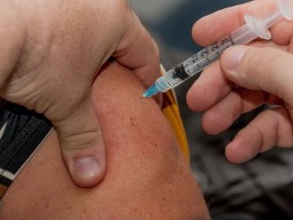 Vaccination : le Département met le turbo