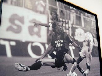 OGC Nice - Lorient : le Gym rend hommage à Éric Roy pour l'ouverture de la Ligue 1