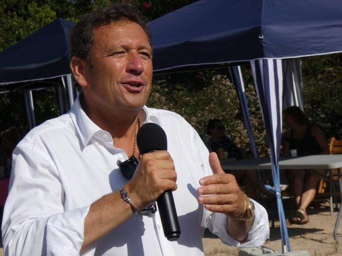 François de Canson : (…)