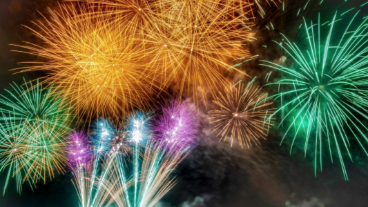 Le feu d'artifice fait son grand retour à Nice à l'occasion de la Fête du Port le 9 juin 2018