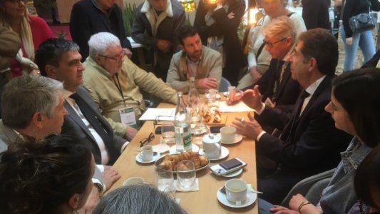 Agriculture : le logement et l'eau s'invitent au SIA