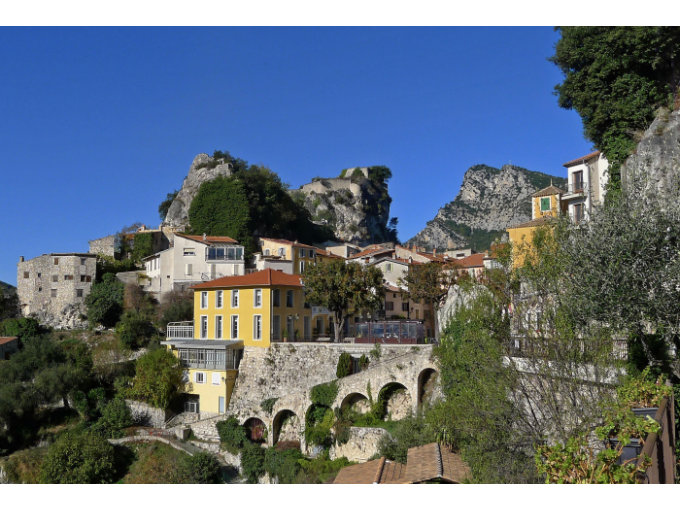 GILETTE : Réalisation (…)