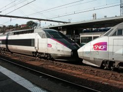 Ligne Nouvelle Provence-Côte d'Azur : Du temps de gagné, du carbone en moins