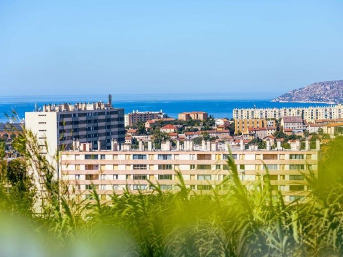 À Marseille, une assuranc