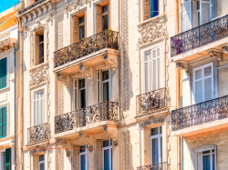 Cannes lance une opération de rénovation des façades à La Frayère