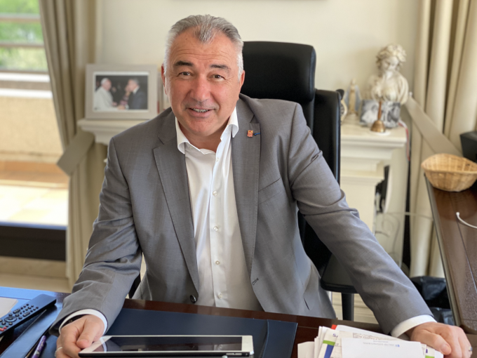 Joseph Segura rejoint (…)