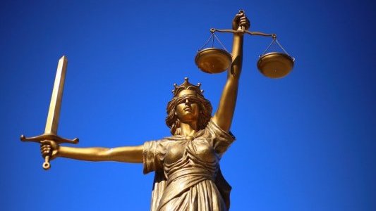 Pour le TA de Nice, la santé de l'avocat doit être protégée