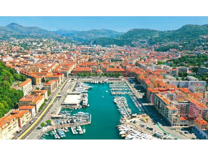 Port Lympia : Plus que