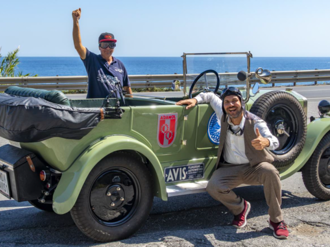Une voiture de 1925 (…)
