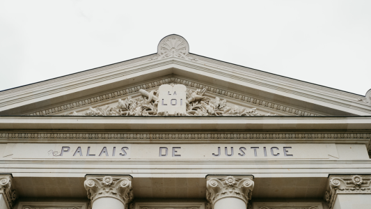 Justice : le rapport Sauvé remis au président
